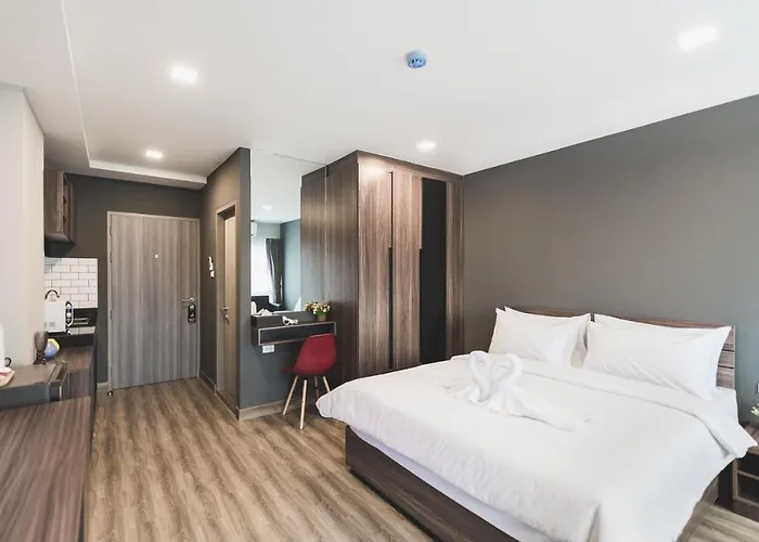 W2 Aparthotel