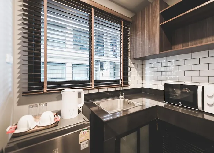 Aparthotel W2 3*
