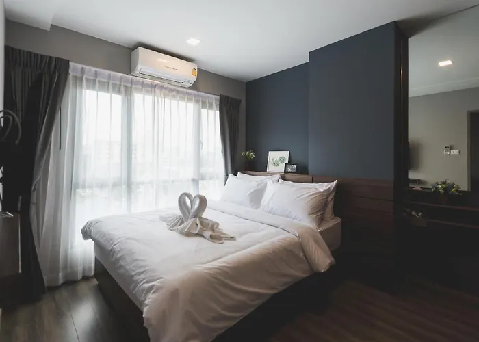 W2 Aparthotel